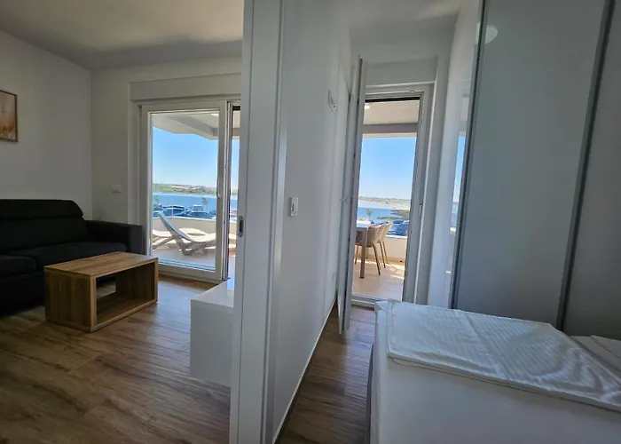 Apartment Aquavista Nin
