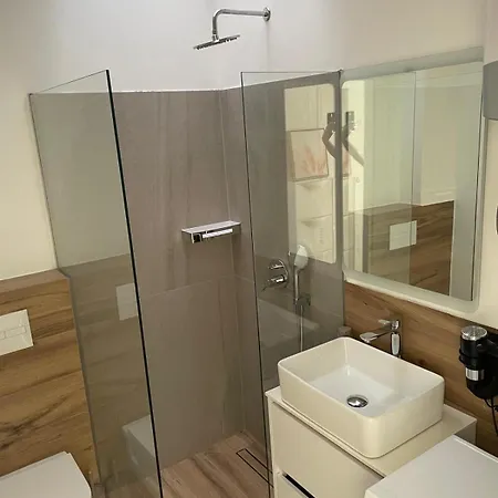 Aquavista Apartman Nin