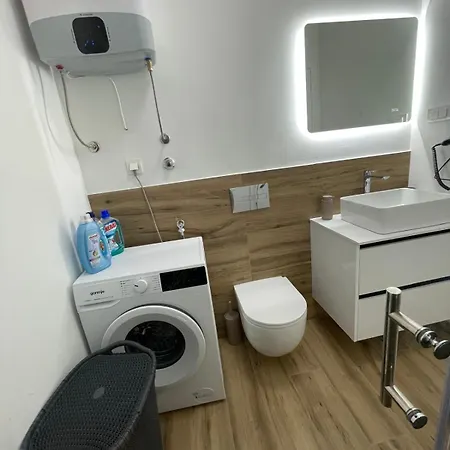 Aquavista Apartman Nin