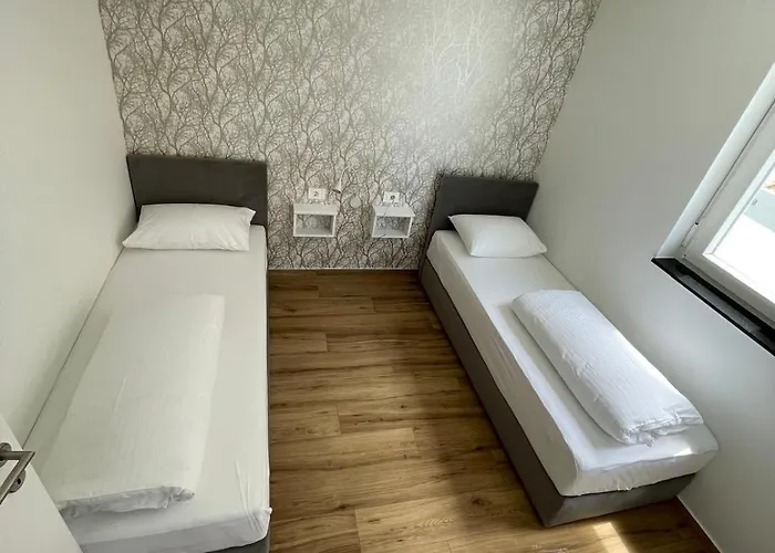 Апартаменты Aquavista Нин